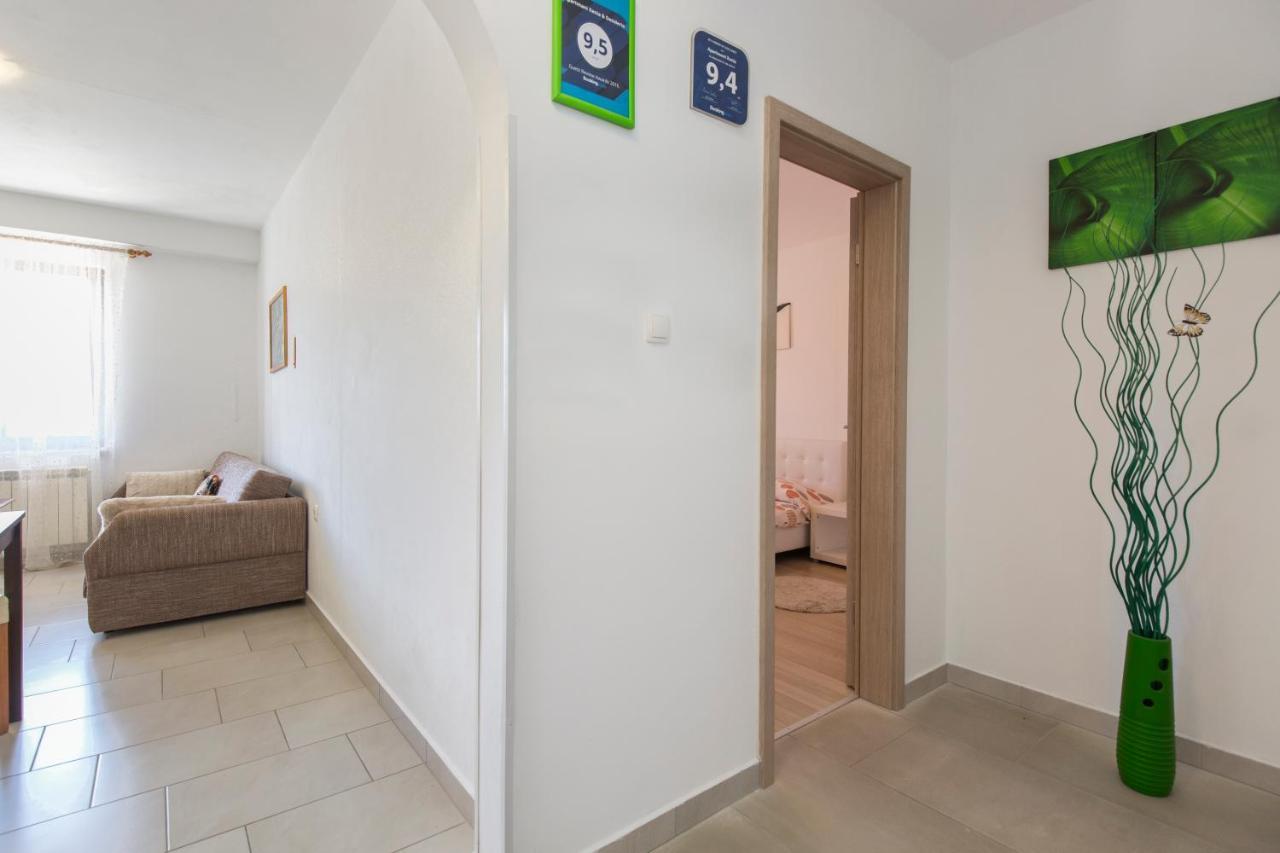 Apartmani Xenia & Desiderio 부젯 외부 사진
