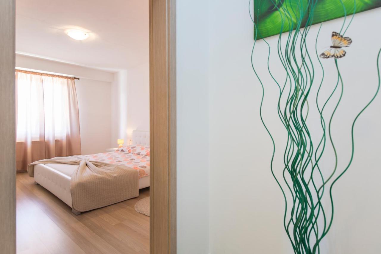 Apartmani Xenia & Desiderio 부젯 외부 사진