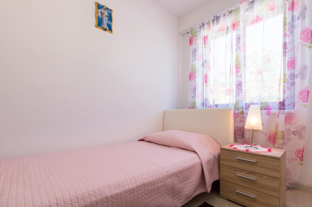 Apartmani Xenia & Desiderio 부젯 외부 사진
